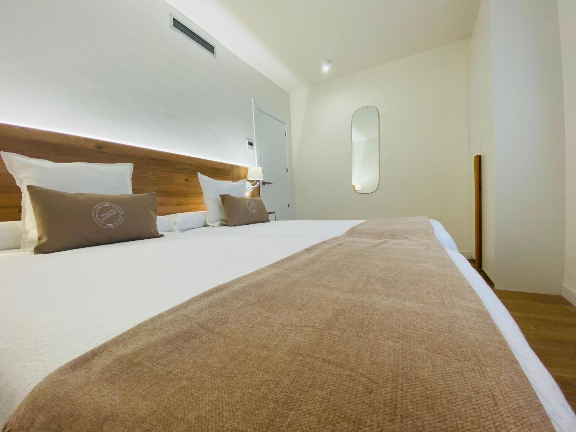 Apartamentos Palacio Alemar Loredo Habitación foto